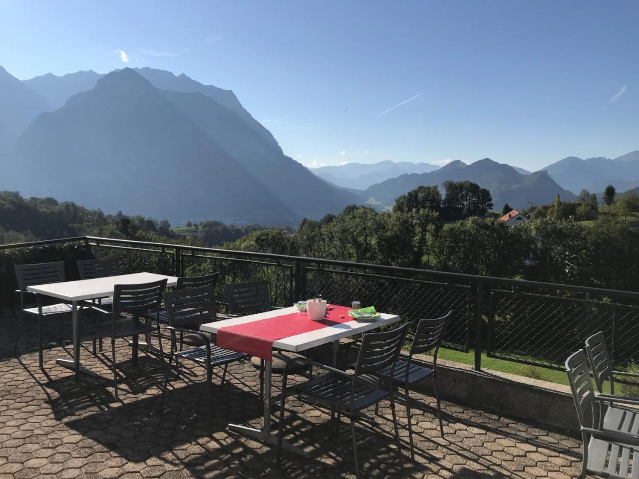 Hotel Bz Sunnahof Obersaxen Exterior foto